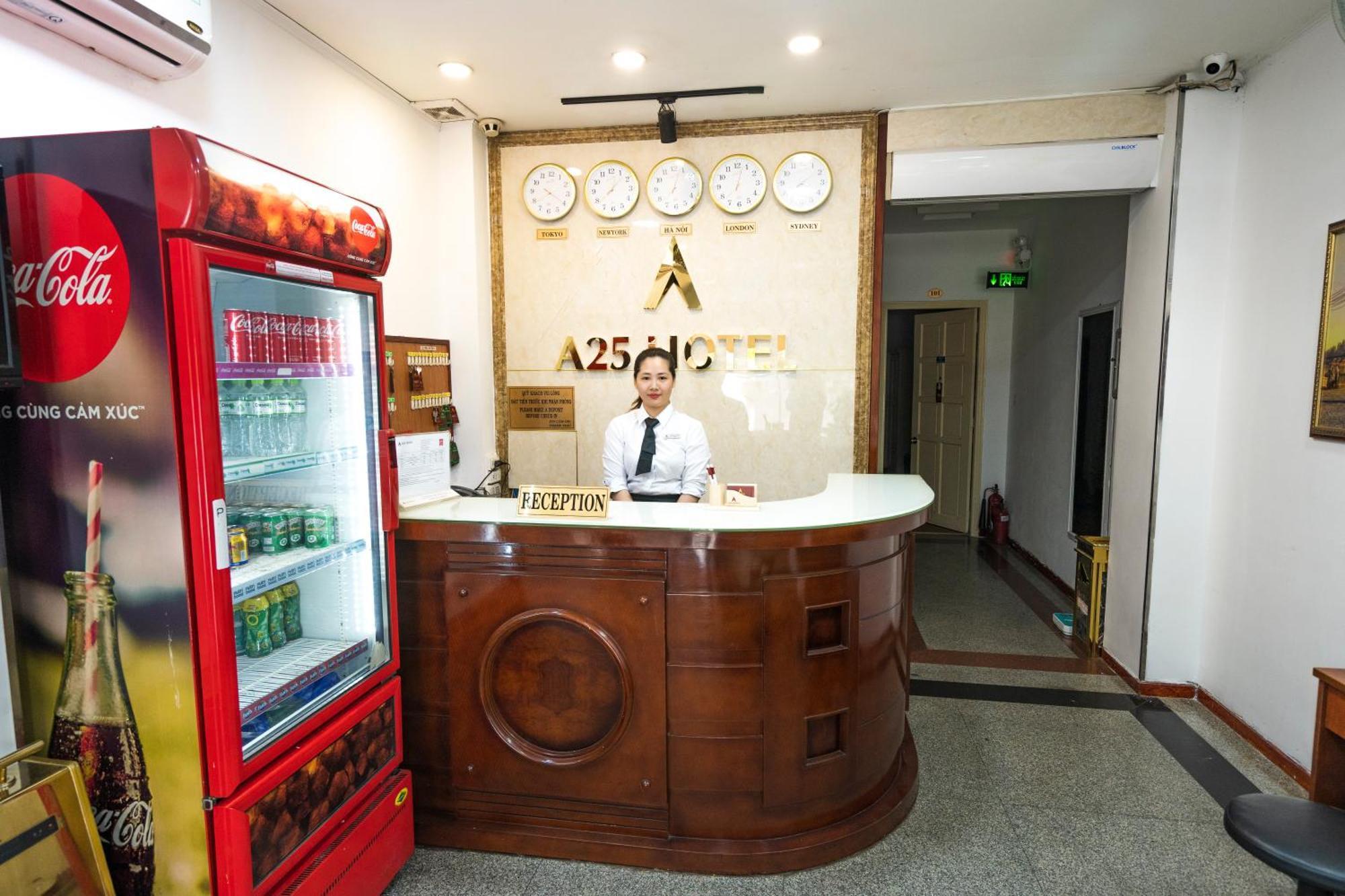 A25 Hotel - 22 Nguyen Cu Trinh Cidade de Ho Chi Minh Exterior foto