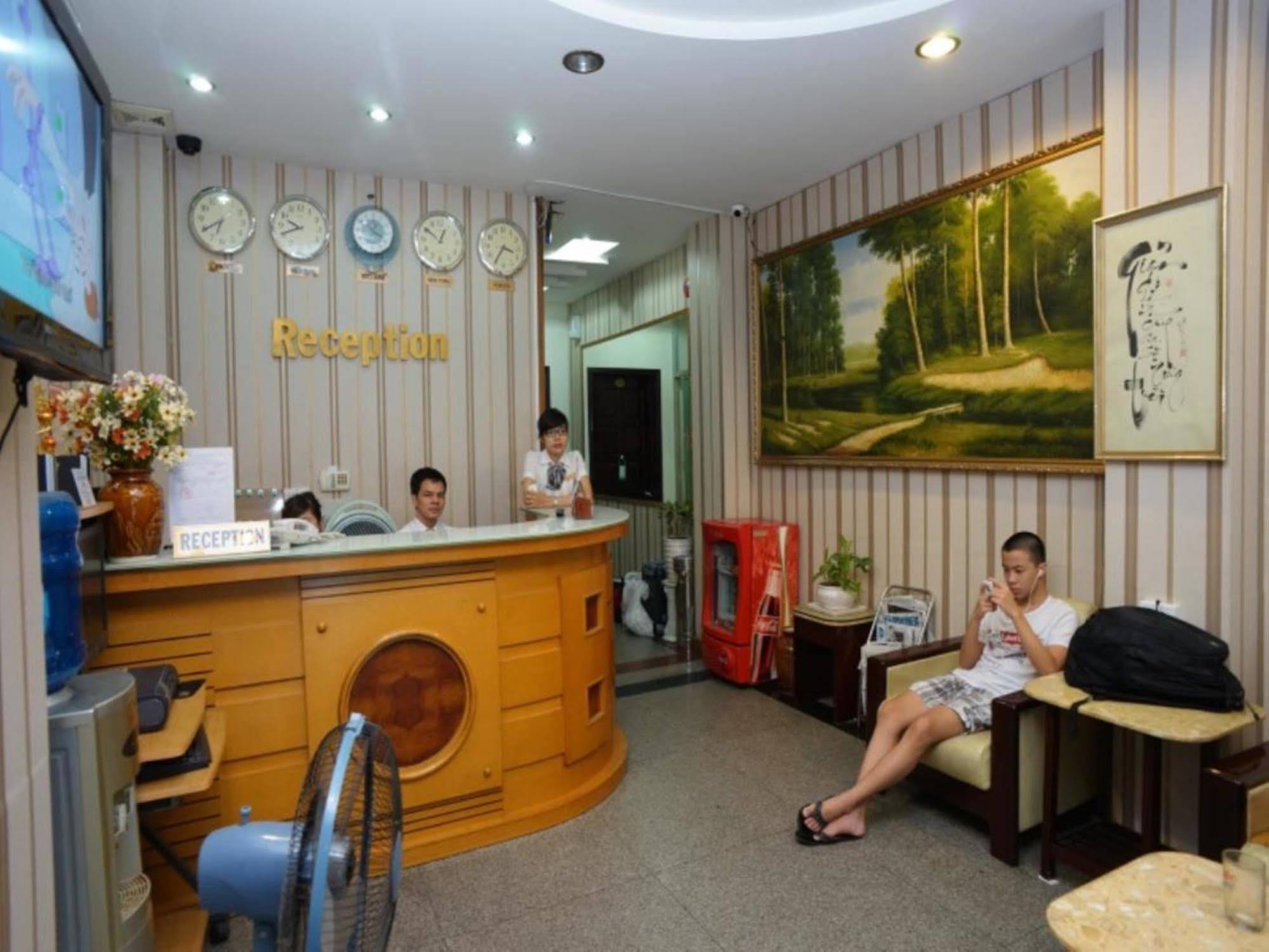 A25 Hotel - 22 Nguyen Cu Trinh Cidade de Ho Chi Minh Exterior foto